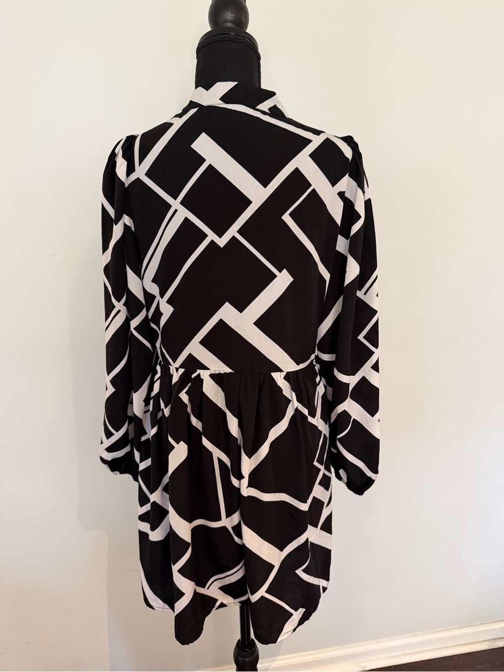 Fab’rik Black & White Geometric Dress - Picture 2 of 5